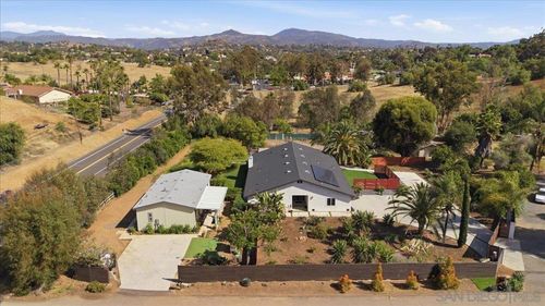 907 Seph Way, Escondido, CA, 92027 | Card Image