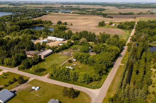 40515 442nd St, Sauk Centre, MN, 56378-8216 | Card Image