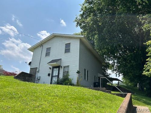 1515 N Water St, Cape Girardeau, MO, 63701-7054 | Card Image