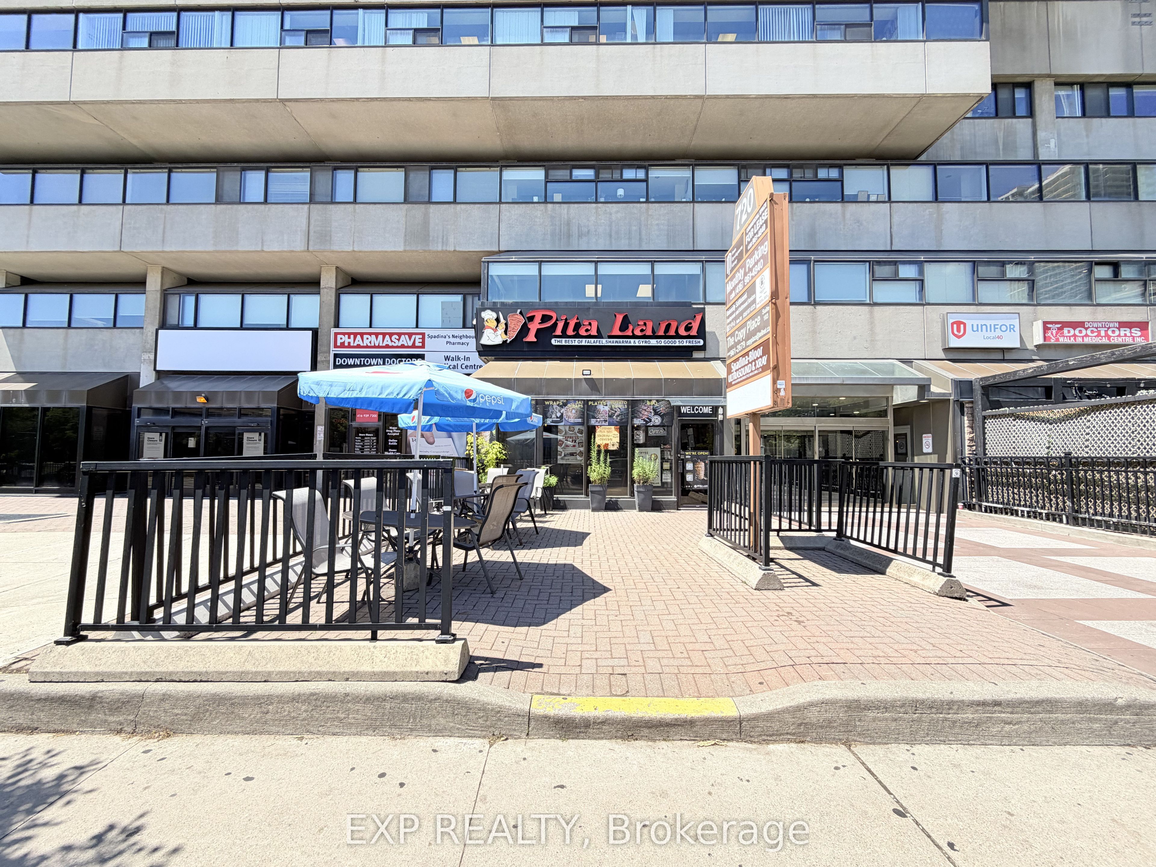 Commercial Sale in Toronto C01 2