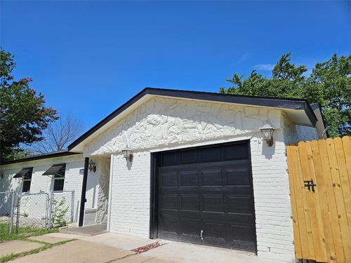 3837 Ambassador Way, Balch Springs, TX, 75180-2903 | Card Image