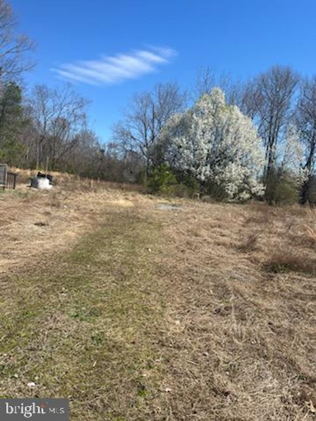 4717 Sharps Rd, House other with 2 bedrooms, 1 bathrooms and null parking in WARSAW VA | Image 4