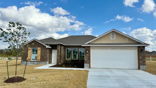 1327 E 149th St S, Glenpool, OK, 74033 | Card Image