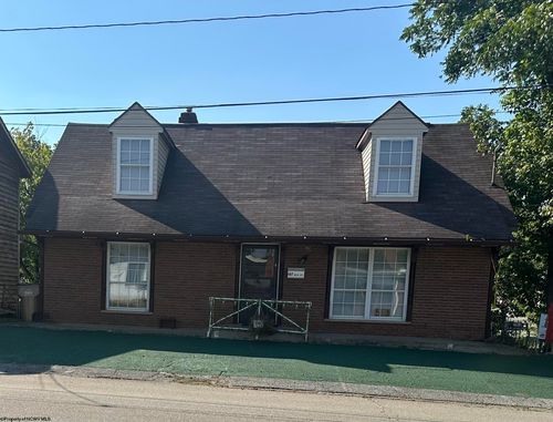 467 Main Ave, Weston, WV, 26452-2047 | Card Image