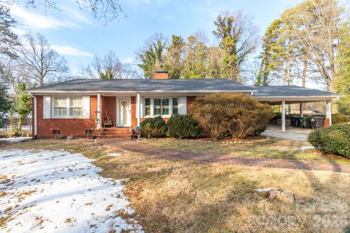 305 Hilltop Dr, Lexington, NC, 27292-4611 | Card Image