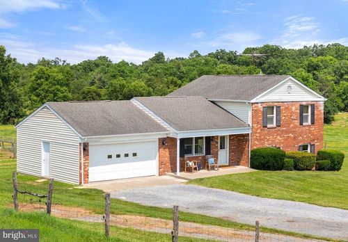 190 Chrismore Rd, WHITE POST, VA, 22663-2529 | Card Image