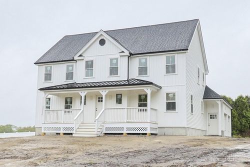 38 Hemlock St, Douglas, MA, 01516-2722 | Card Image