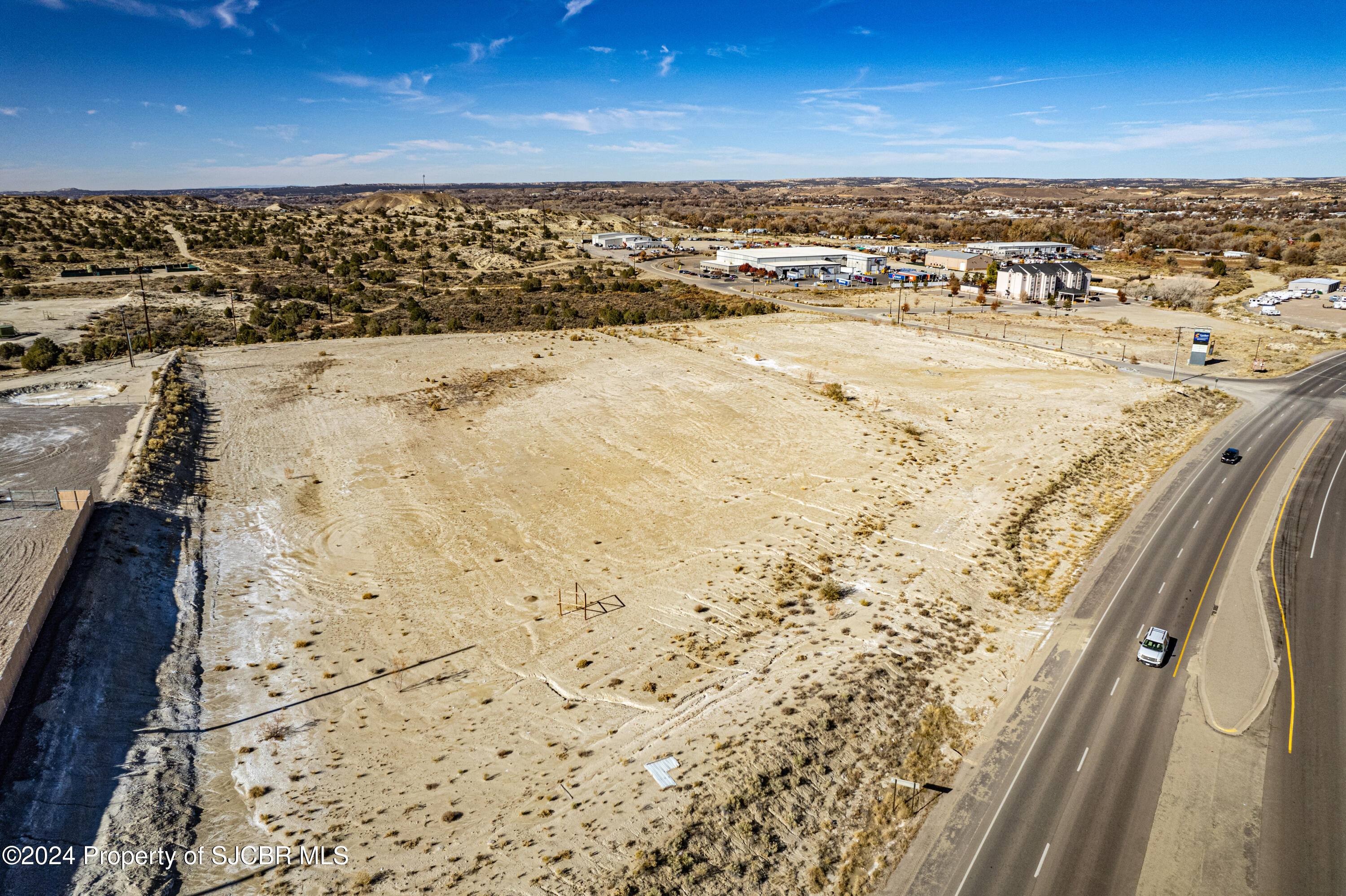 Commercial Lease in Aztec 4