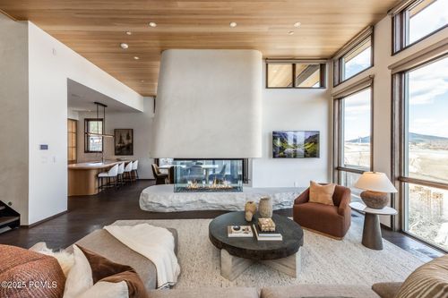 10114 N Drommen Ct, Park City, UT, 84060-5373 | Card Image