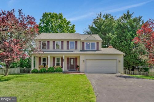 10866 Monticello Ct, GREAT FALLS, VA, 22066-4239 | Card Image