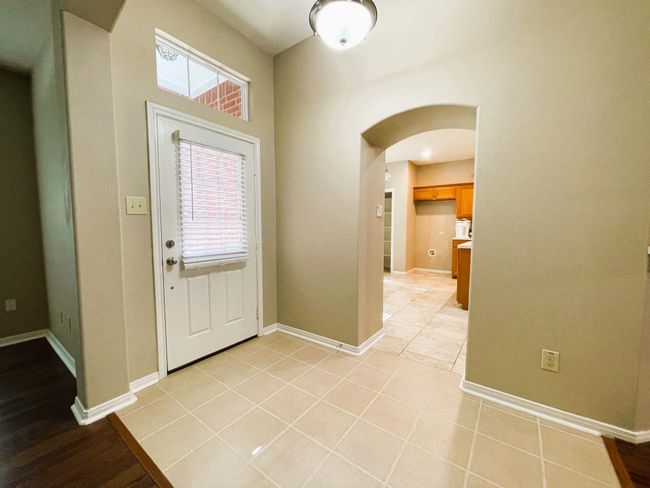 112 Mari Ln, House other with 3 bedrooms, 2 bathrooms and null parking in Spicewood TX | Image 5