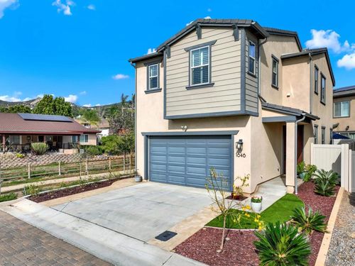 1646 Carol Lee Ln, Escondido, CA, 92026-1665 | Card Image