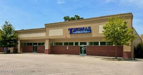 309 Nash St W, Wilson, NC, 27893-3834 | Card Image