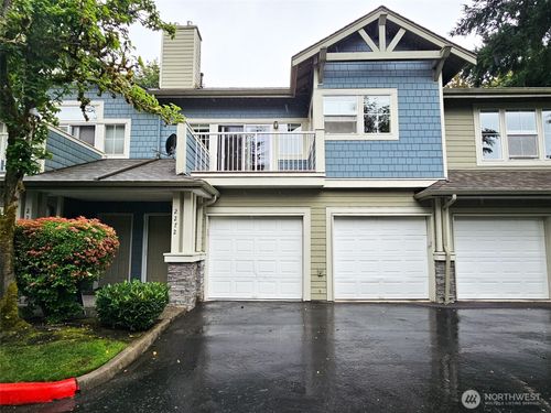 1-4-2272 Newport Way Nw, Issaquah, WA, 98027-5348 | Card Image