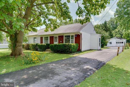 25 Byrd Ave, BERRYVILLE, VA, 22611-1311 | Card Image