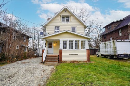 115 Middlebury Ave, Akron, OH, 44305-2505 | Card Image