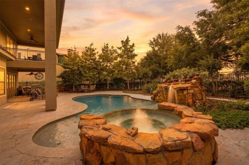 19 Miramar Heights Cir, Sugar Land, TX, 77479-2728 | Card Image