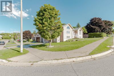 441 Irwin St, House other with 3 bedrooms, 2 bathrooms and 4 parking in Midland ON | Image 1