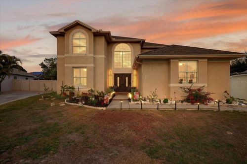 811 Sandcastle Cir, Brandon, FL, 33511-6154 | Card Image