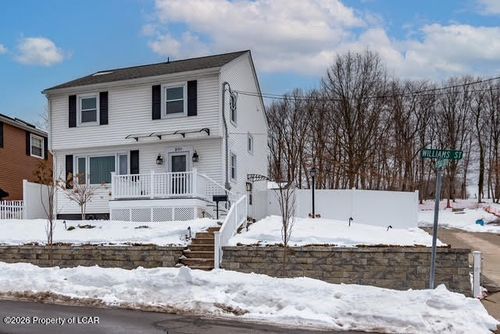 201 Williams St, Edwardsville, PA, 18704-1773 | Card Image