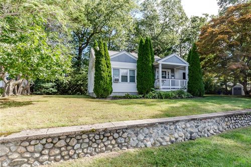 45 Glendale Dr, West Warwick, RI, 02893-1342 | Card Image