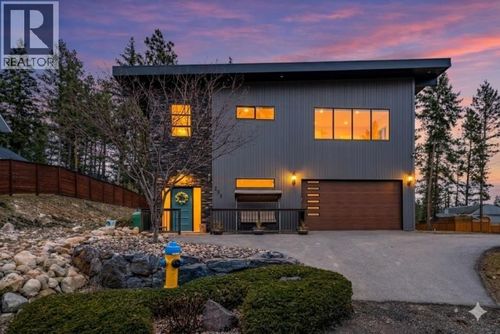 761 Fairbridge Rd, Kelowna, BC, V1Z3W3 | Card Image