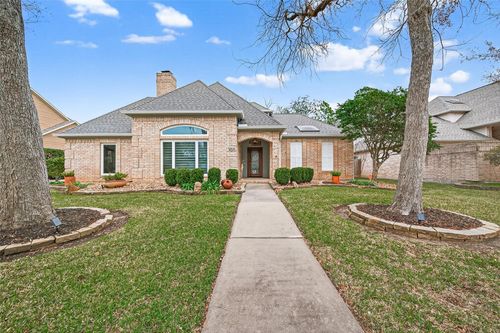 1611 Deerfield Ct, Richmond, TX, 77406-6507 | Card Image