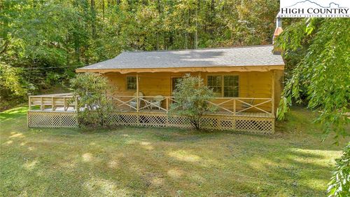 411 Misty Jump Ln, Millers Creek, NC, 28651-8332 | Card Image