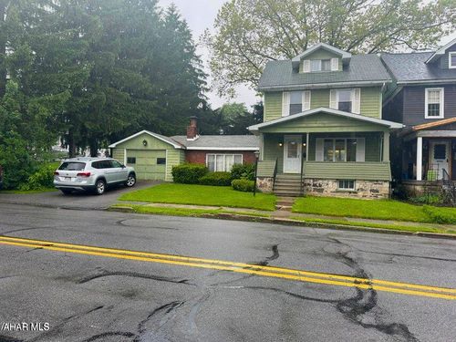 212 E 25th Ave, Altoona, PA, 16601-3950 | Card Image