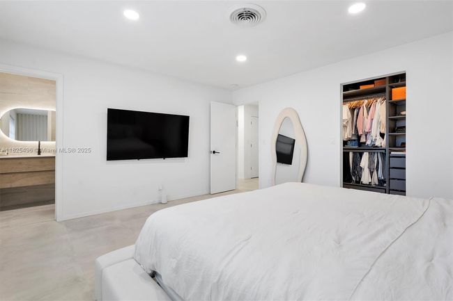 417 N Highland Dr, House other with 3 bedrooms, 2 bathrooms and null parking in Hollywood FL | Image 20
