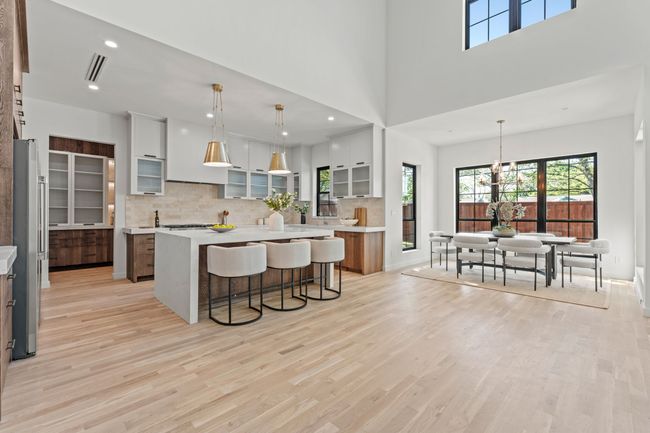 3228 Townsend Dr, House other with 5 bedrooms, 7 bathrooms and null parking in Dallas TX | Image 11
