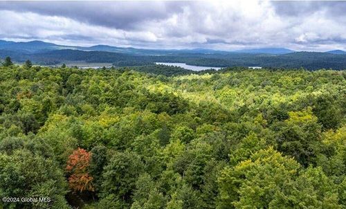 63 Palisade Park Way, Saranac Lake, NY, 12983 | Card Image