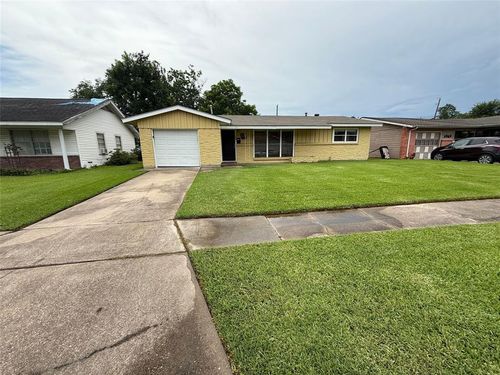 1001 Orrel Dr, Pasadena, TX, 77503-2101 | Card Image