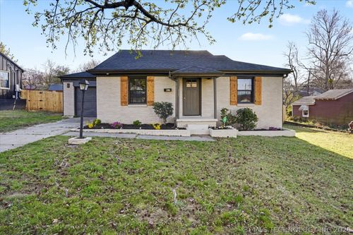 817 Henshaw Ave, Sapulpa, OK, 74066-6011 | Card Image