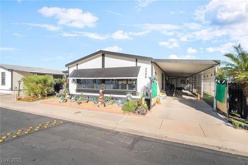 3086 La Barca Ln, Las Vegas, NV, 89122-3308 | Card Image