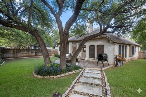 6303 Clairmont Dr, Austin, TX, 78749-3425 | Card Image