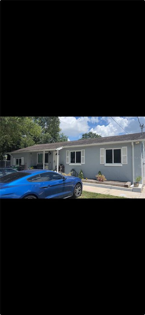 10111 N 17th St, TAMPA, FL, 33612-7049 | Card Image