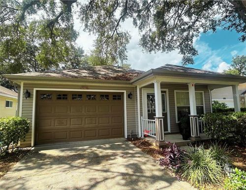 25119 Cranes Roost Cir, LEESBURG, FL, 34748-7470 | Card Image