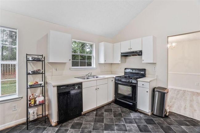 675 Michael Cir, House other with 3 bedrooms, 3 bathrooms and 4 parking in Monroe GA | Image 13