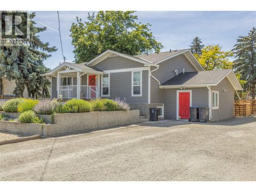 3172 Smith Creek Rd, West Kelowna, BC, V4T1M7 | Card Image