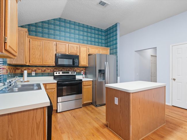 314 Branch Bnd, House other with 3 bedrooms, 2 bathrooms and null parking in Euless TX | Image 11