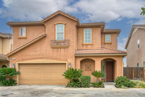 4386 W Artemisa Dr, Fresno, CA, 93722 | Card Image