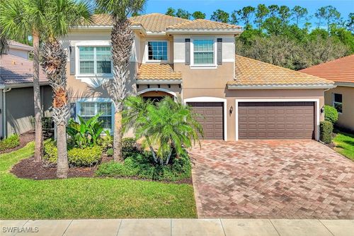 6577 Marbella Ln, NAPLES, FL, 34105-5036 | Card Image