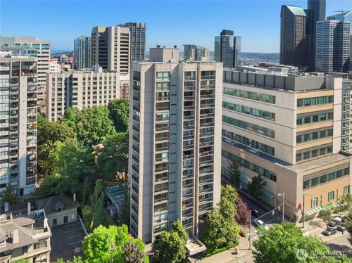 apt-1702-1101 Seneca St, Seattle, WA, 98101-2857 | Card Image