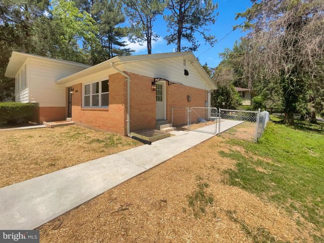 7804 Alberta Ct, House other with 5 bedrooms, 3 bathrooms and null parking in SPRINGFIELD VA | Image 37