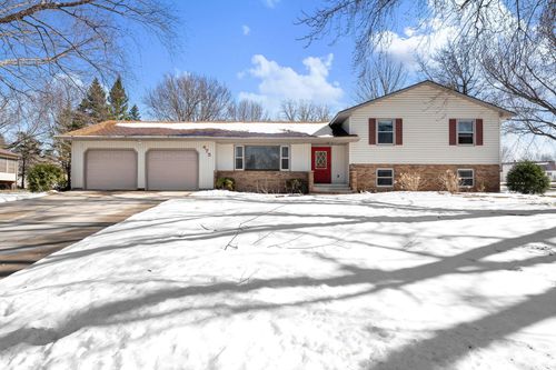 475 Oakwood Ln, Owatonna, MN, 55060-2156 | Card Image