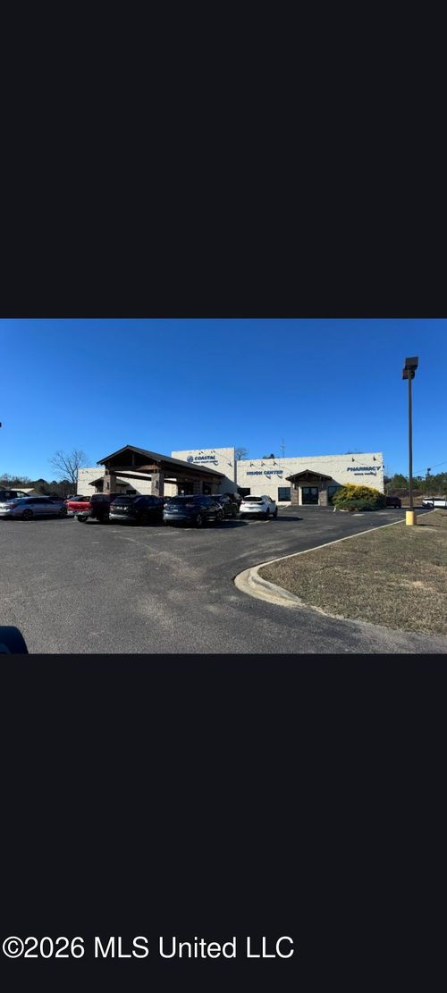 951 Main Street, Leakesville, MS, 39451 | Card Image