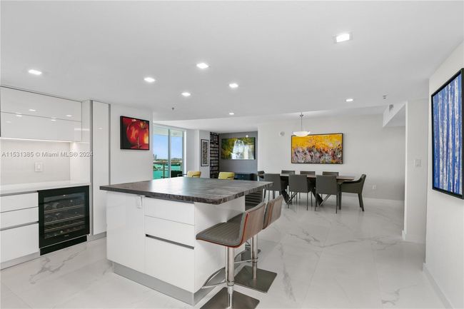 APT-1601 - 1800 N Bayshore Dr, Condo with 3 bedrooms, 3 bathrooms and null parking in Miami FL | Image 14