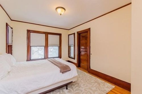 2-1068 South St, Boston, MA, 02131-2317 | Card Image
