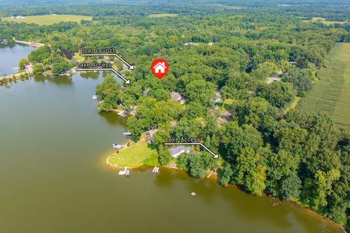 34120 Hillside Dr, Paw Paw, MI, 49079-9555 | Card Image
